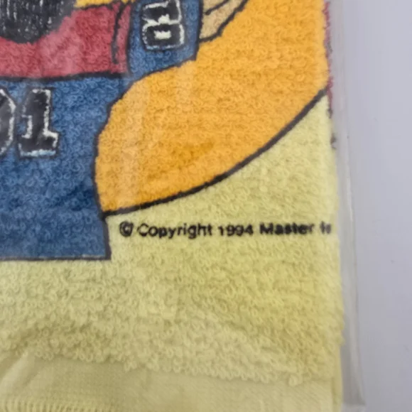 Vintage 90s Bowling Ball Fun Sport Towels Pair Master Industries NOS Comic Towel - Picture 9 of 10